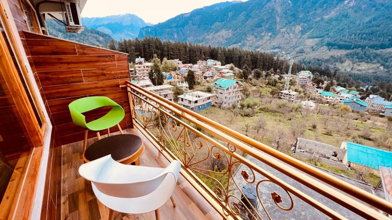 Hotel Old Smugglers With Balcony Mountain View Ac Hot And Cold Near To Hadimba Temple Near To Mall Road#Free Pick From Volvo Bus Stand Manali  Exterior photo
