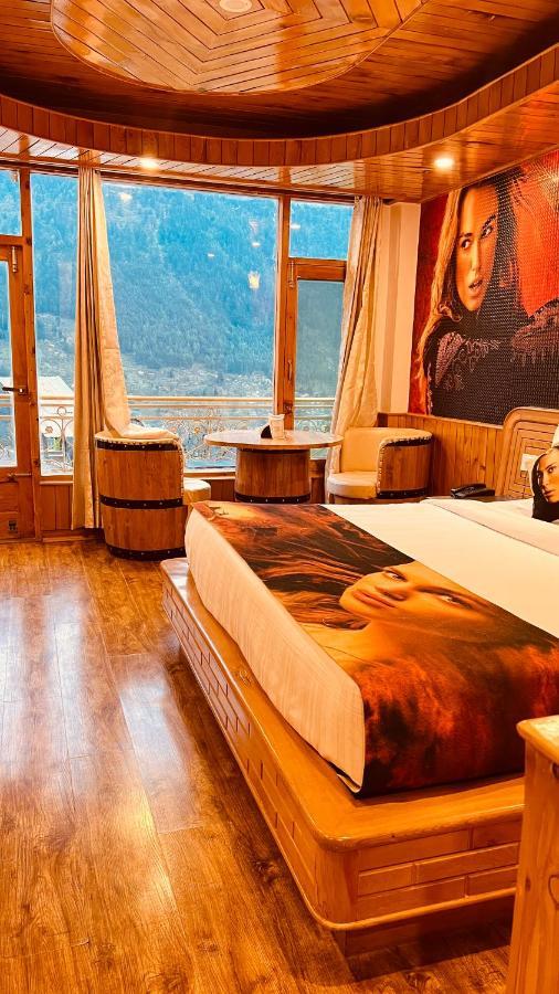 Hotel Old Smugglers With Balcony Mountain View Ac Hot And Cold Near To Hadimba Temple Near To Mall Road#Free Pick From Volvo Bus Stand Manali  Exterior photo