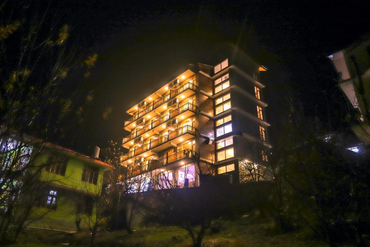 Hotel Old Smugglers With Balcony Mountain View Ac Hot And Cold Near To Hadimba Temple Near To Mall Road#Free Pick From Volvo Bus Stand Manali  Exterior photo